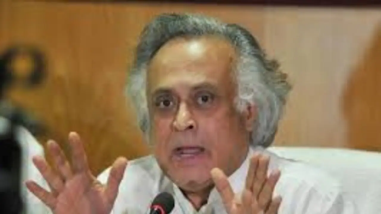 മരട് വിഷയത്തിൽ സുപ്രീം കോടതി നിലപാടിനെ വിമർശിച്ച് ജയറാം രമേശ് മരട് വിഷയത്തിൽ സുപ്രീം കോടതി നിലപാടിനെ വിമർശിച്ച് ജയറാം രമേശ്