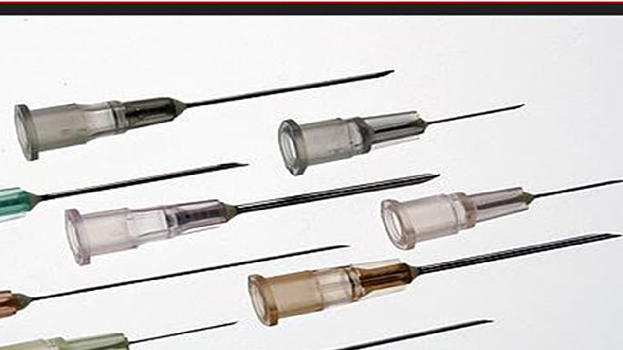 ತನ್ನ ಜನನಾಂಗಕ್ಕೆ 15 ಸೂಚಿಗಳನ್ನು ಚುಚ್ಚಿಕೊಂಡ ಭೂಪ,ವರ್ಷದಿಂದ ಆಗಾಗ ಒಂದೊಂದೆ ಚುಚ್ಚಿಕೊಳ್ಳುತ್ತಿದ್ದ: ಕಾರಣವೇನು ? ತನ್ನ ಜನನಾಂಗಕ್ಕೆ 15 ಸೂಚಿಗಳನ್ನು ಚುಚ್ಚಿಕೊಂಡ ಭೂಪ,ವರ್ಷದಿಂದ ಆಗಾಗ ಒಂದೊಂದೆ ಚುಚ್ಚಿಕೊಳ್ಳುತ್ತಿದ್ದ: ಕಾರಣವೇನು ?