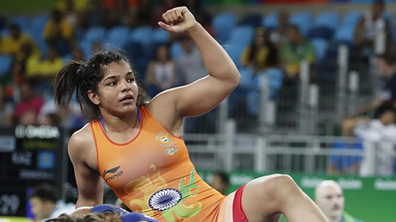 12 years a slave to wrestling, Sakshi makes India fight tears of joy 12 years a slave to wrestling, Sakshi makes India fight tears of joy