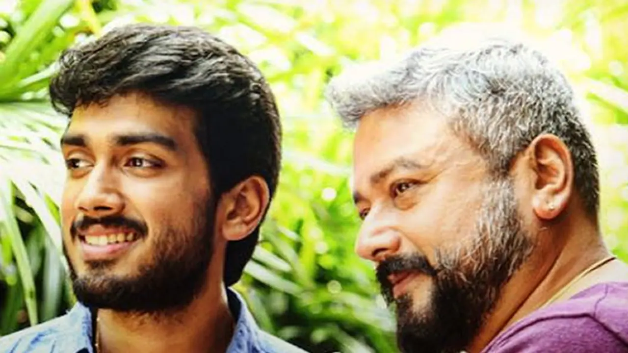 Watch: Here's how Kalidas came to his father Jayaram's rescue during an interview Watch: Here's how Kalidas came to his father Jayaram's rescue during an interview