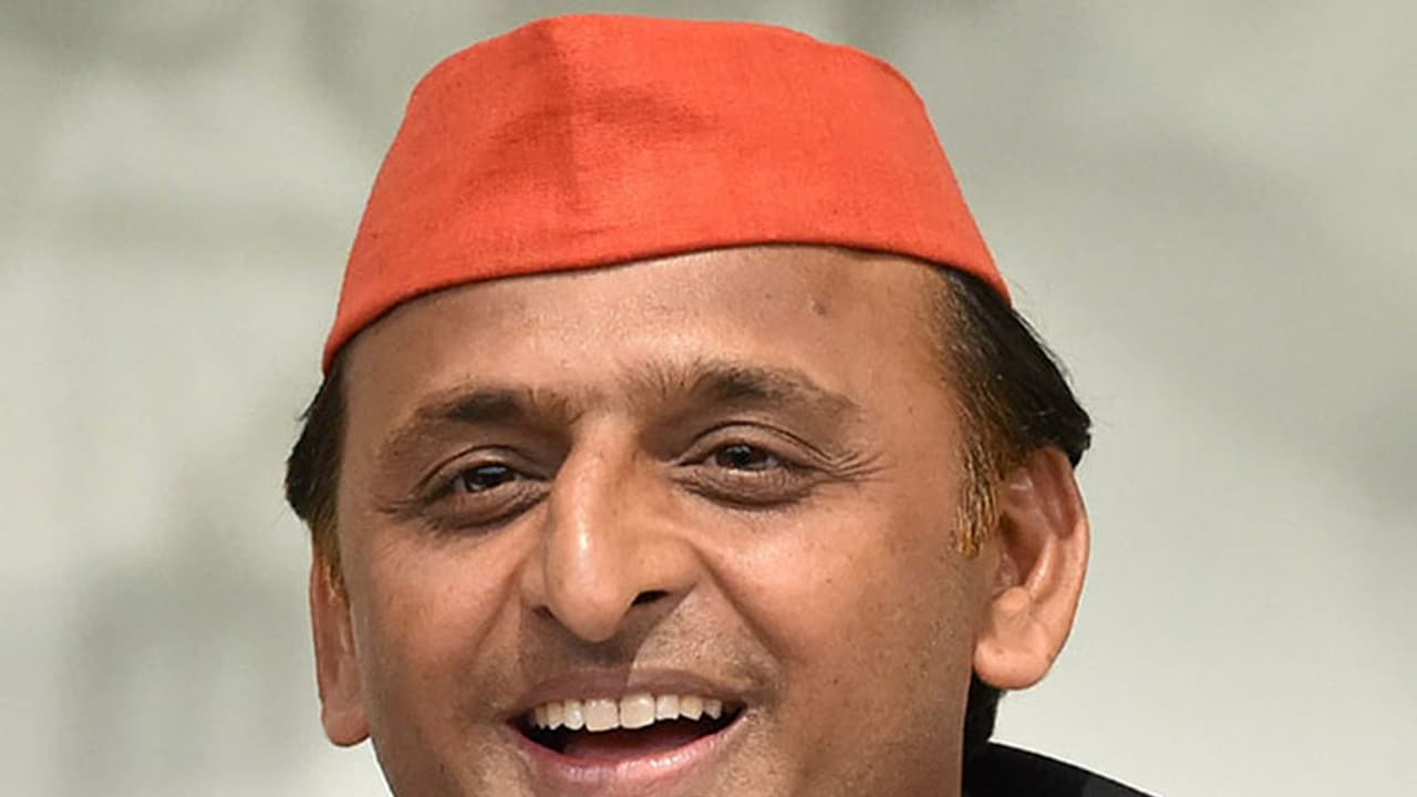 ಒಂದೇ ದಿನ 13 ಗಣಿ ಲೈಸೆನ್ಸ್‌ ನೀಡಿದ್ದ ಸಿಎಂ ಅಖಿಲೇಶ್‌!