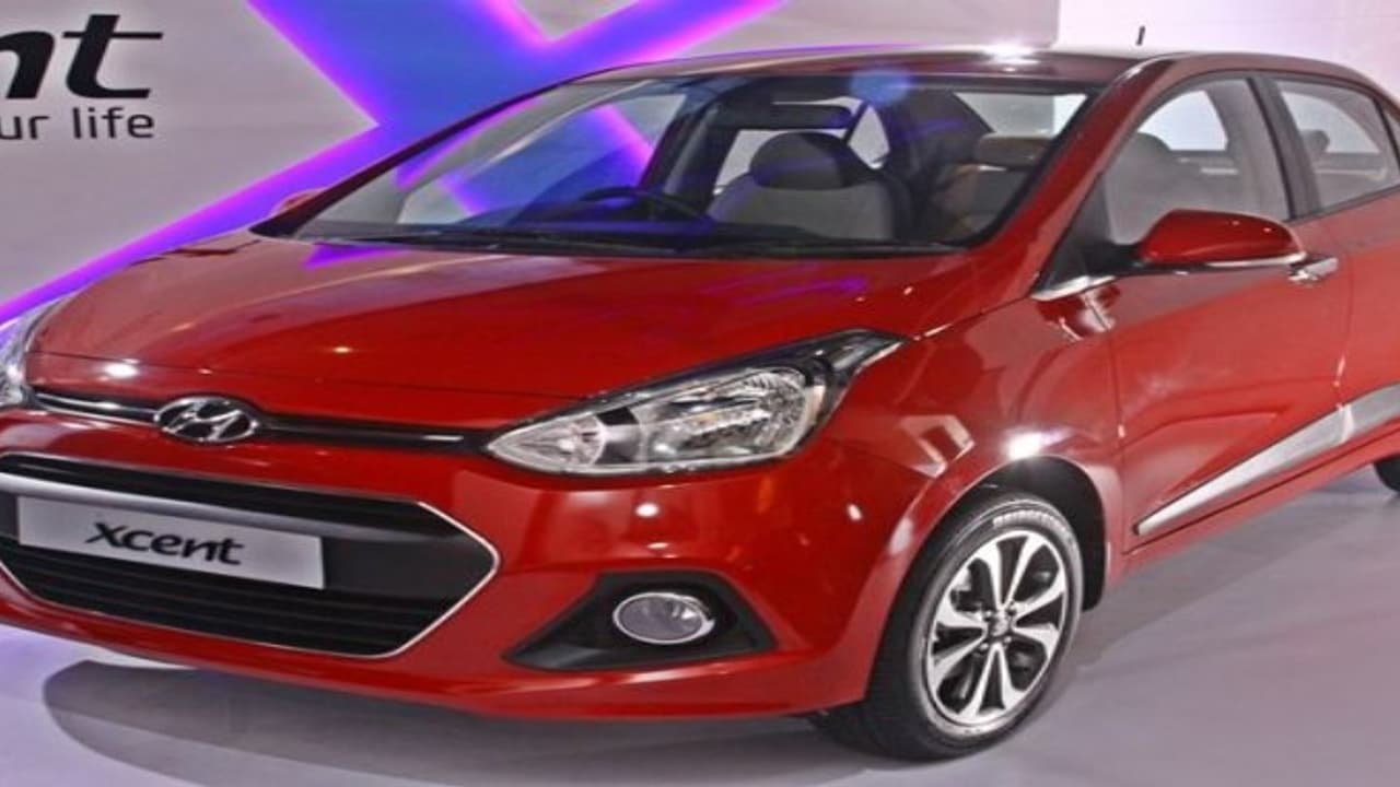 அறிமுகமானது ஹூண்டாய் Xcent ..! லிட்டருக்கு 25 கிலோ மீட்டர்...விலை ரூ.5.30 லட்சம்...! அறிமுகமானது ஹூண்டாய் Xcent ..! லிட்டருக்கு 25 கிலோ மீட்டர்...விலை ரூ.5.30 லட்சம்...!