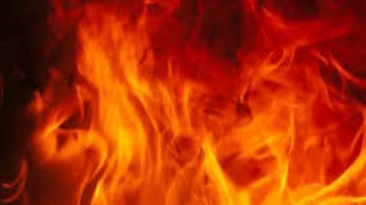 தொடரும் கந்துவட்டி புகார்! தேனியில் தாய், மகன் தீக்குளிக்க முயற்சி! தொடரும் கந்துவட்டி புகார்! தேனியில் தாய், மகன் தீக்குளிக்க முயற்சி!