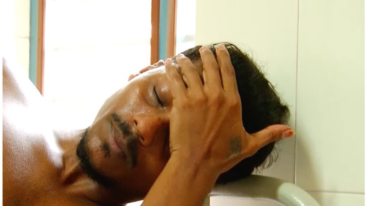 സിപിഎം നേതാവിന്റെ മകനെ പൊലീസ് കസ്റ്റഡിയിലെടുത്ത് മര്ദ്ദിച്ചെന്ന് പരാതി സിപിഎം നേതാവിന്റെ മകനെ പൊലീസ് കസ്റ്റഡിയിലെടുത്ത് മര്ദ്ദിച്ചെന്ന് പരാതി