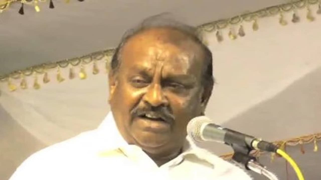 சேகர் ரெட்டியை அறிமுகம் செய்தது யார் ? சி.வி.சண்முகத்துக்கு என்ன தெரியும்? வறுத்தெடுத்த நத்தம் விஸ்வநாதன்… சேகர் ரெட்டியை அறிமுகம் செய்தது யார் ? சி.வி.சண்முகத்துக்கு என்ன தெரியும்? வறுத்தெடுத்த நத்தம் விஸ்வநாதன்…