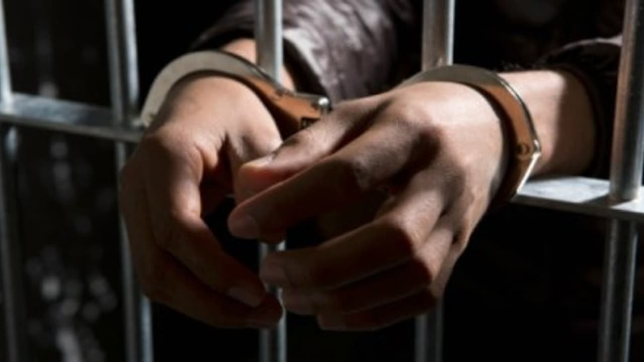 புதுச்சேரி ரவுடிகள் 23 பேர் அதிரடியாக கைது… கடலூர் எஸ்.பி.அதிரடி நடவடிக்கை… புதுச்சேரி ரவுடிகள் 23 பேர் அதிரடியாக கைது… கடலூர் எஸ்.பி.அதிரடி நடவடிக்கை…