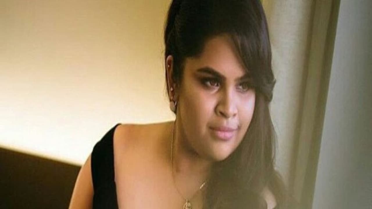 22 வருடம் இளவரசருக்கு காத்திருக்கப் போகிறேன்...! அடம் பிடிக்கும் வித்யுலேகா ராமன்...!