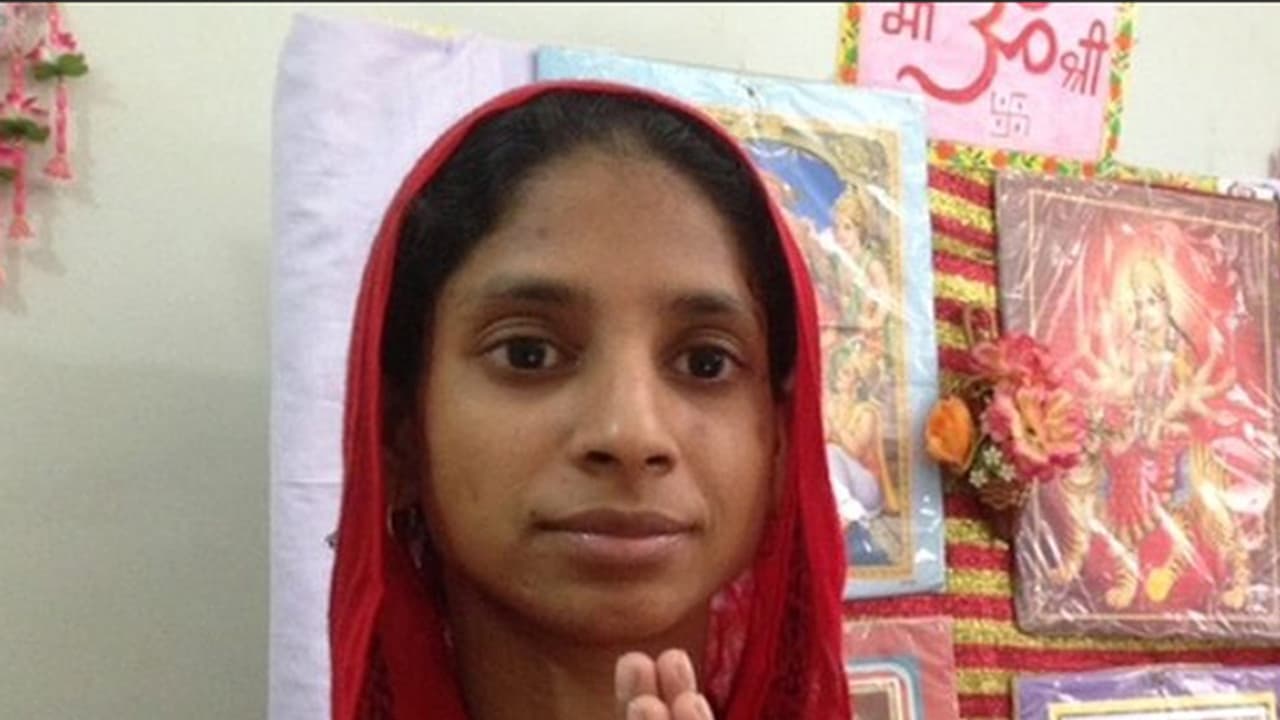 ಪಾಕ್'ನಿಂದ ಮರಳಿಬಂದ ಗೀತಾಗೆ ಶೀಘ್ರ ಕಂಕಣ ಭಾಗ್ಯ; ಸಿಎಂರಿಂದಲೇ ಕನ್ಯಾದಾನ? ಪಾಕ್'ನಿಂದ ಮರಳಿಬಂದ ಗೀತಾಗೆ ಶೀಘ್ರ ಕಂಕಣ ಭಾಗ್ಯ; ಸಿಎಂರಿಂದಲೇ ಕನ್ಯಾದಾನ?