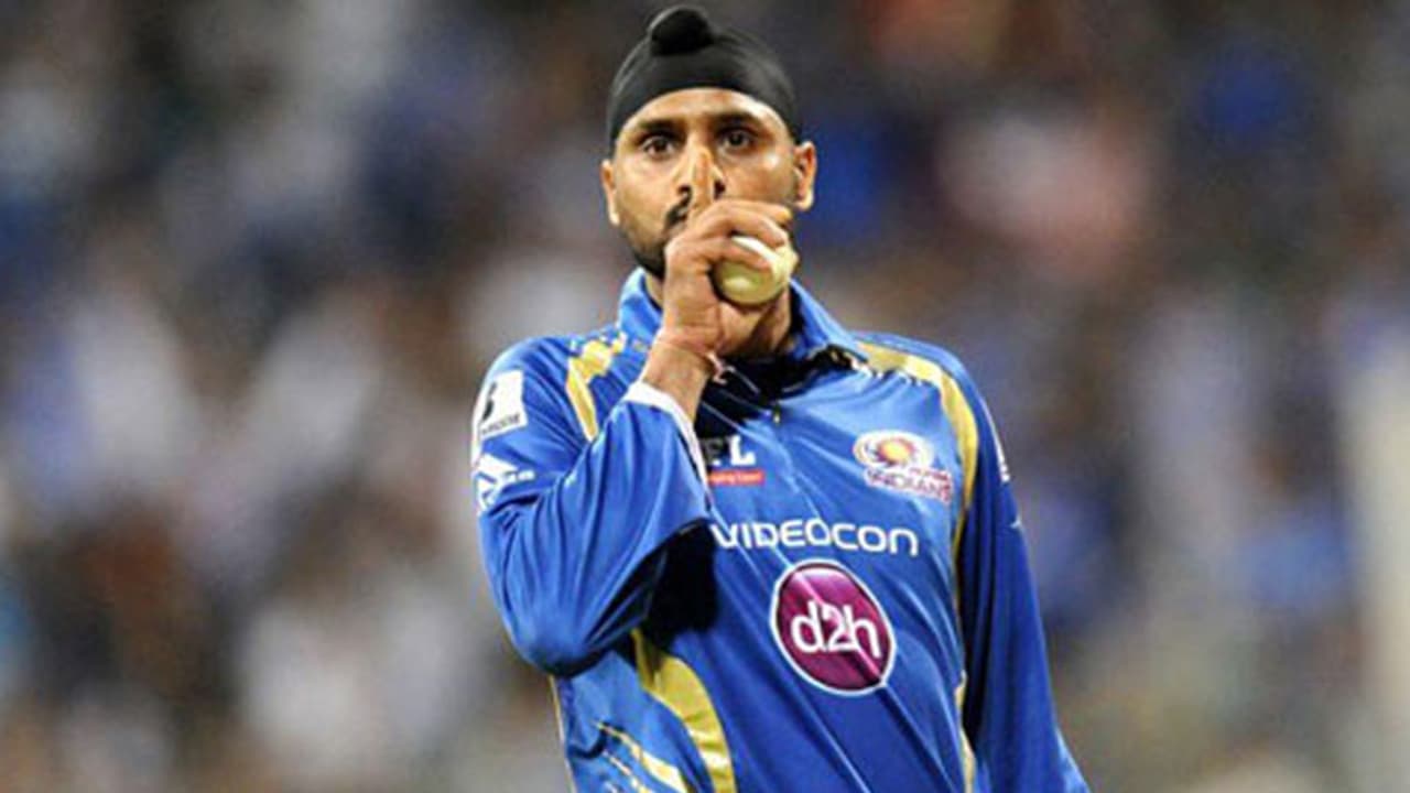 ಲಂಕಾ ವಿರುದ್ಧದ ಪಂದ್ಯಕ್ಕೆ ಟೀಂ ಇಂಡಿಯಾ ತಂಡ ಆಯ್ಕೆ ಮಾಡಿದ ಭಜ್ಜಿ ಲಂಕಾ ವಿರುದ್ಧದ ಪಂದ್ಯಕ್ಕೆ ಟೀಂ ಇಂಡಿಯಾ ತಂಡ ಆಯ್ಕೆ ಮಾಡಿದ ಭಜ್ಜಿ