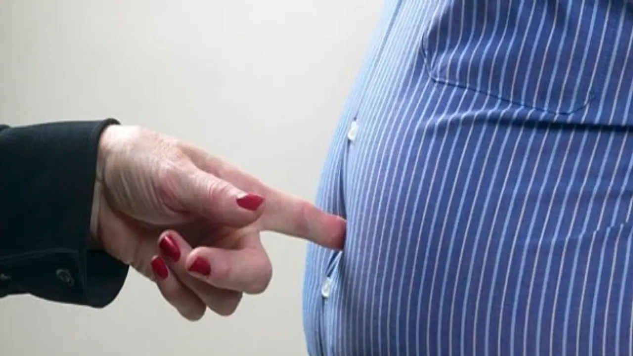 ഈ ഏഴ് കാര്യങ്ങൾ ശ്രദ്ധിച്ചാൽ കുടവയർ കുറയ്ക്കാം ഈ ഏഴ് കാര്യങ്ങൾ ശ്രദ്ധിച്ചാൽ കുടവയർ കുറയ്ക്കാം