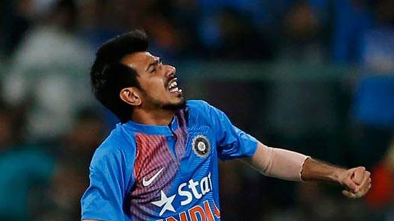 സെഞ്ചൂറിയനില് സ്പിന് കൊടുംങ്കാറ്റ്; ദക്ഷിണാഫ്രിക്ക 118ന് പുറത്ത് സെഞ്ചൂറിയനില് സ്പിന് കൊടുംങ്കാറ്റ്; ദക്ഷിണാഫ്രിക്ക 118ന് പുറത്ത്