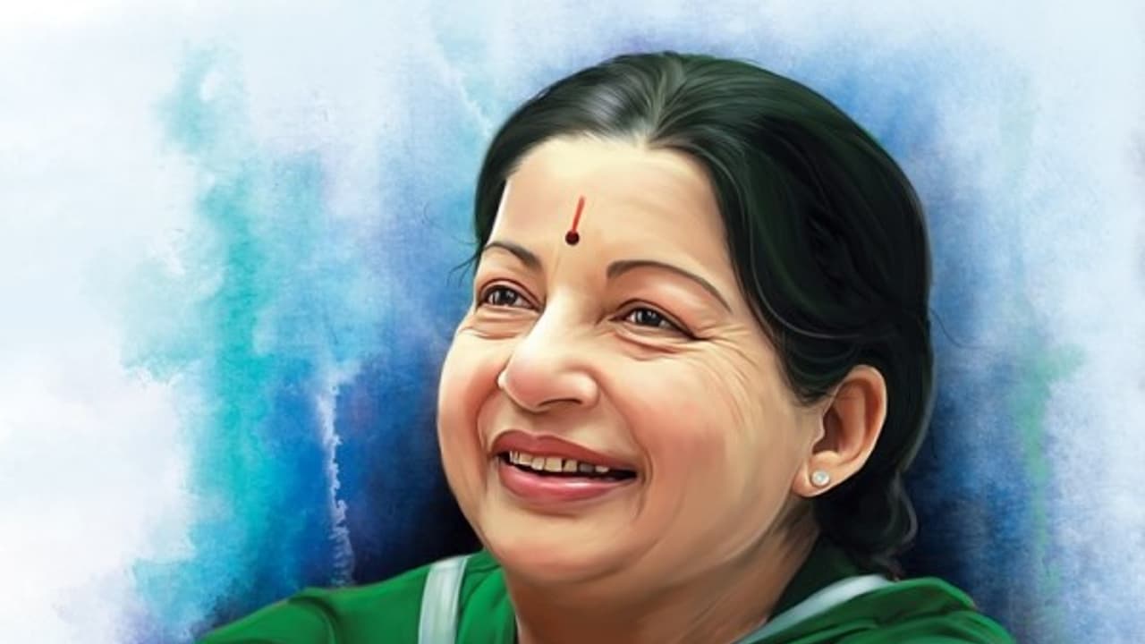 ஜெ.படத்தை அகற்ற எப்படி உத்தரவிட முடியும்...? திமுகவிற்கு கேள்வி எழுப்பிய சென்னை உயர்நீதிமன்றம்...! ஜெ.படத்தை அகற்ற எப்படி உத்தரவிட முடியும்...? திமுகவிற்கு கேள்வி எழுப்பிய சென்னை உயர்நீதிமன்றம்...!