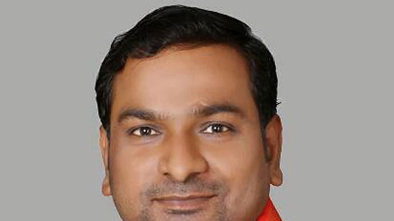 తెలంగాణ కాంగ్రెస్ లో మళ్లీ పదవుల జాతర షురూ తెలంగాణ కాంగ్రెస్ లో మళ్లీ పదవుల జాతర షురూ