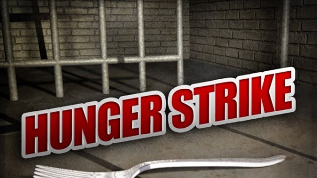 சிவகங்கையில் கிராம நிர்வாக அலுவலர்கள் உண்ணாவிரதப் போராட்டம்... ஏன்? சிவகங்கையில் கிராம நிர்வாக அலுவலர்கள் உண்ணாவிரதப் போராட்டம்... ஏன்?