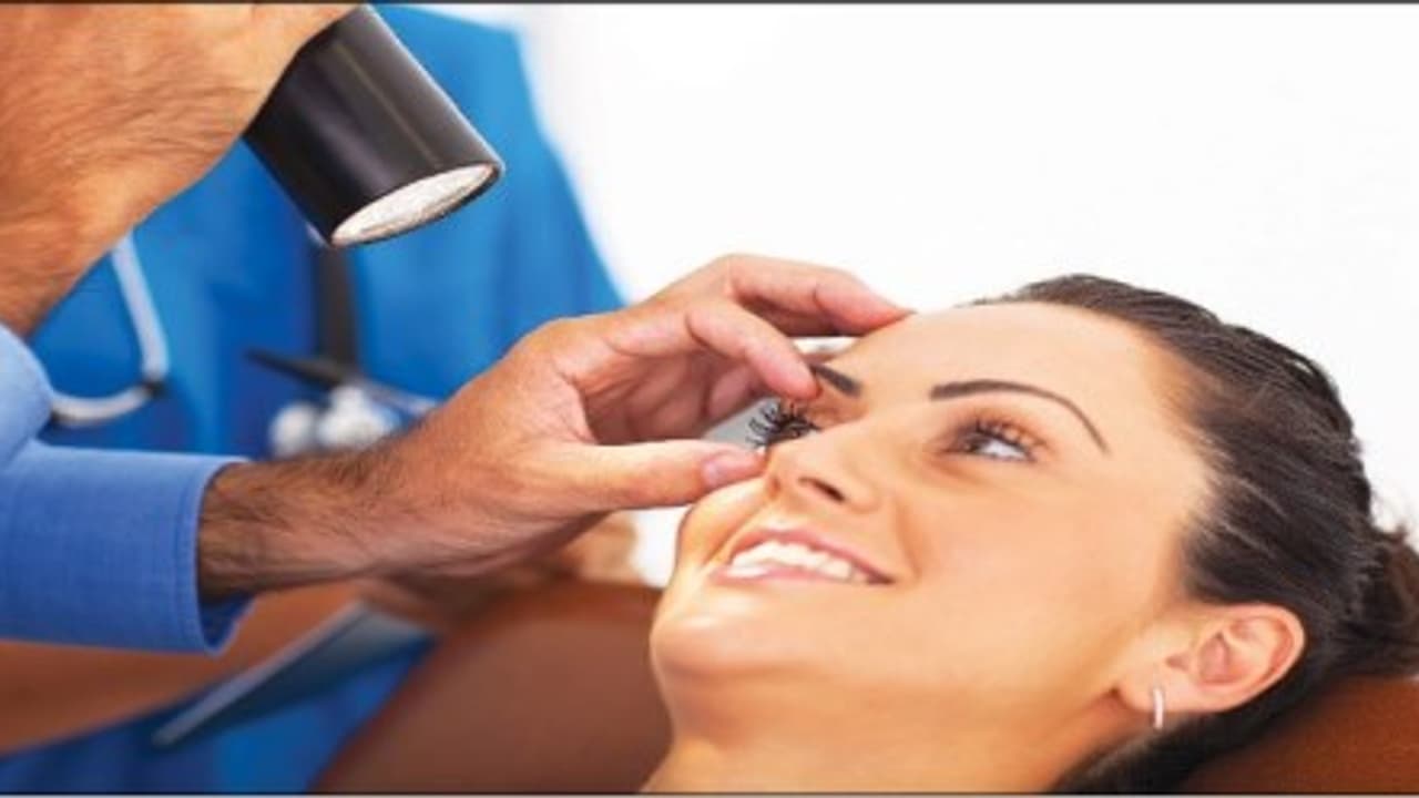 கண்நோய்கள் வரமால் தடுக்க என்னவெல்லாம் பண்ணலாம்; இதோ டிப்ஸ்… கண்நோய்கள் வரமால் தடுக்க என்னவெல்லாம் பண்ணலாம்; இதோ டிப்ஸ்…