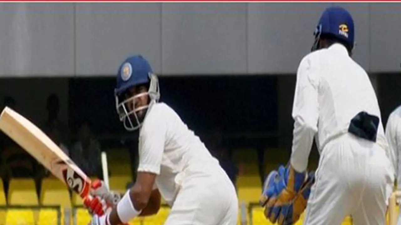 ರಣಜಿ ಟ್ರೋಫಿ: ಬಂಗಾಳ 312ಕ್ಕೆ ಆಲೌಟ್, ಕರ್ನಾಟಕಕ್ಕೆ ಆರಂಭಿಕ ಆಘಾತ..! ರಣಜಿ ಟ್ರೋಫಿ: ಬಂಗಾಳ 312ಕ್ಕೆ ಆಲೌಟ್, ಕರ್ನಾಟಕಕ್ಕೆ ಆರಂಭಿಕ ಆಘಾತ..!