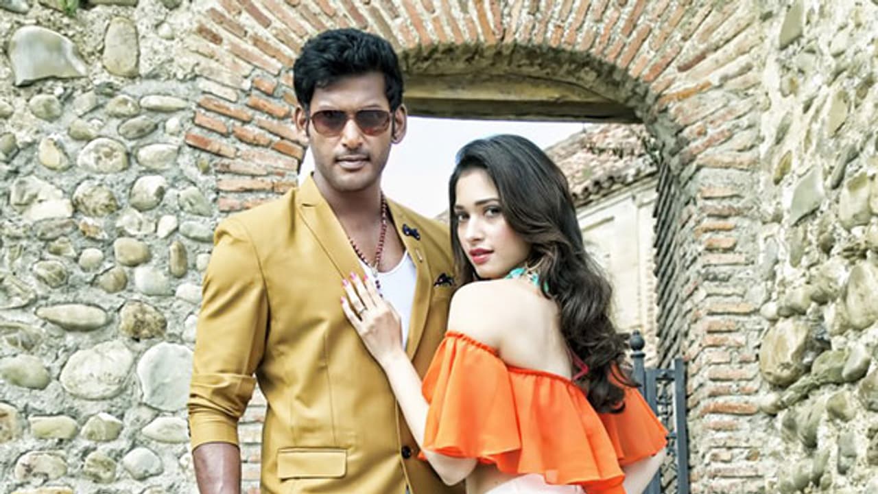 డిసెంబర్ 23న విశాల్ 'ఒక్కడొచ్చాడు' పక్కా.. డిసెంబర్ 23న విశాల్ 'ఒక్కడొచ్చాడు' పక్కా..