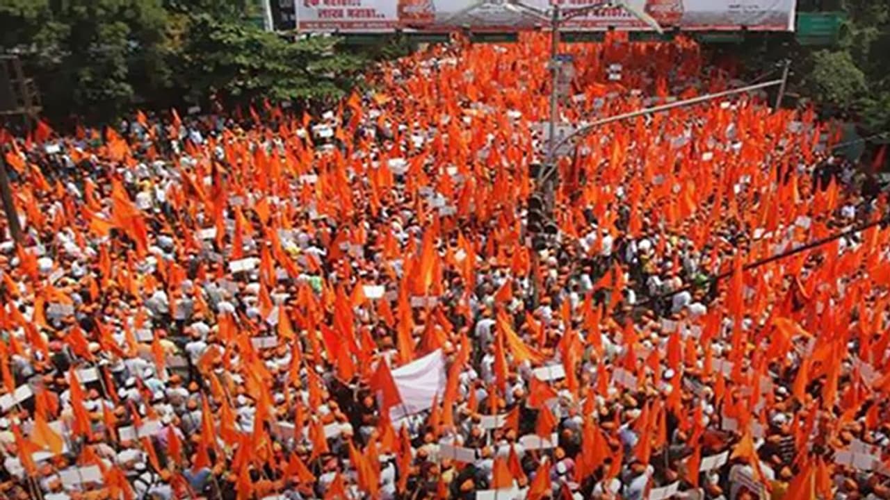 No Punches Pulled: Politicians obsess with here and now, ignoring developing storms