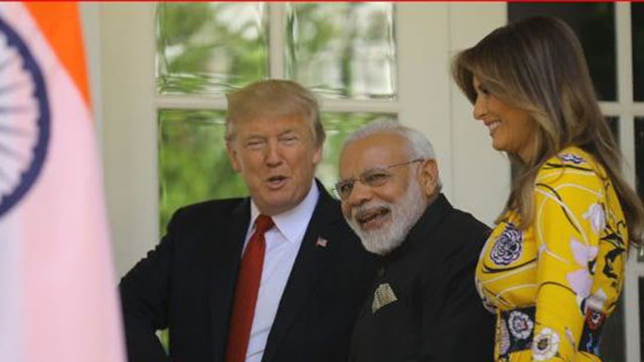 ಶ್ವೇತ ಭವನದಲ್ಲಿ ಅಮೆರಿಕ ಅಧ್ಯಕ್ಷ ಭೇಟಿ ಮಾಡಿದ ಮೋದಿ ಶ್ವೇತ ಭವನದಲ್ಲಿ ಅಮೆರಿಕ ಅಧ್ಯಕ್ಷ ಭೇಟಿ ಮಾಡಿದ ಮೋದಿ