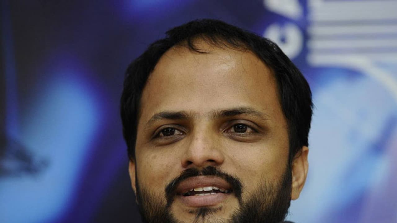 Director Jude Anthany trolled hard for mocking minister MM Mani