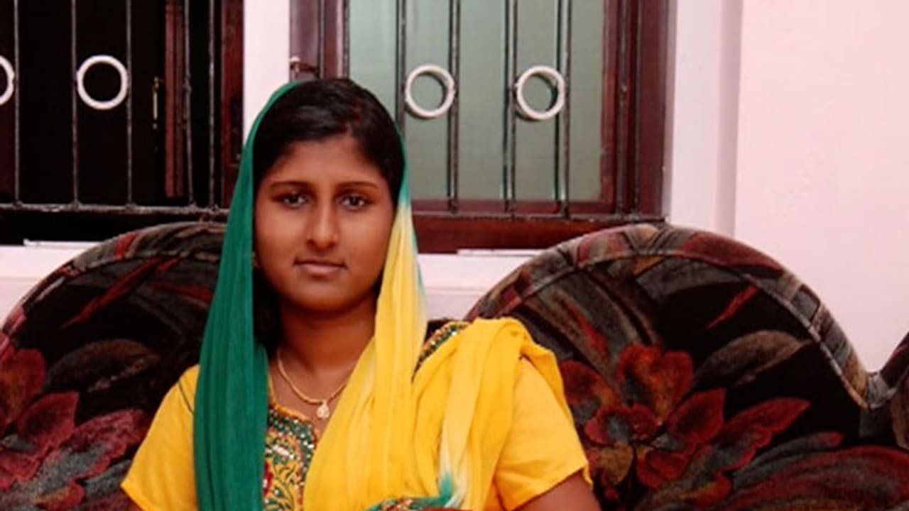 ഹോസ്റ്റല് കെട്ടിടത്തില് നിന്ന് വീണ് മരിച്ച സംഭവം ആത്മഹത്യയെന്ന് പൊലീസ് ഹോസ്റ്റല് കെട്ടിടത്തില് നിന്ന് വീണ് മരിച്ച സംഭവം ആത്മഹത്യയെന്ന് പൊലീസ്