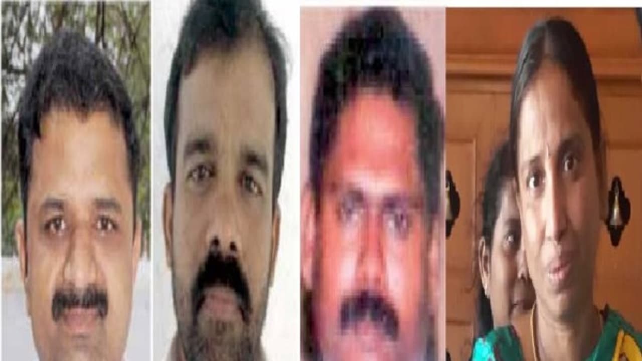 రాజీవ్ గాంధీ హంతకుల్లో నలుగురిని శ్రీలంకకు పంపే ఏర్పాట్లు: తమిళనాడు అధికారులు రాజీవ్ గాంధీ హంతకుల్లో నలుగురిని శ్రీలంకకు పంపే ఏర్పాట్లు: తమిళనాడు అధికారులు