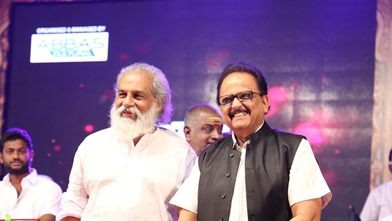 25 വര്ഷങ്ങള്ക്കുശേഷം യേശുദാസും എസ്.പി.ബിയും ഒരുമിച്ച് പാടുന്നു... 25 വര്ഷങ്ങള്ക്കുശേഷം യേശുദാസും എസ്.പി.ബിയും ഒരുമിച്ച് പാടുന്നു...