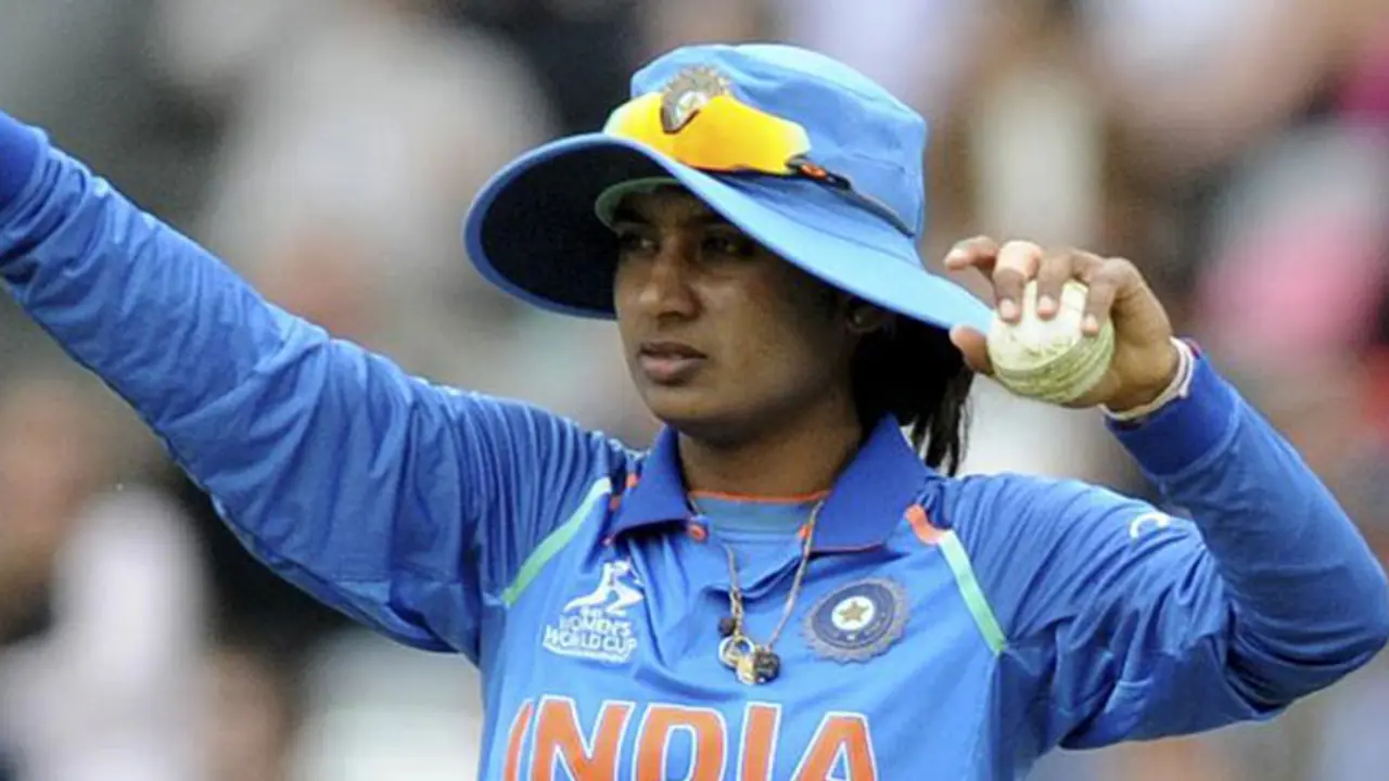 ಮೊದಲ ಏಕದಿನ ಪಂದ್ಯದಲ್ಲಿ ಮಿಥಾಲಿ ಪಡೆಗೆ ಭರ್ಜರಿ ಜಯ ಮೊದಲ ಏಕದಿನ ಪಂದ್ಯದಲ್ಲಿ ಮಿಥಾಲಿ ಪಡೆಗೆ ಭರ್ಜರಿ ಜಯ