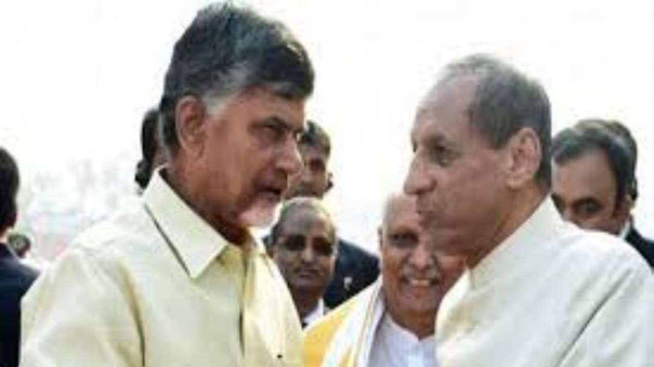 நறநற நாயுடு! நரசிம்மனே காரணமா?: கில்லியாகும் டெல்லி ஜல்லிக்கட்டு! நறநற நாயுடு! நரசிம்மனே காரணமா?: கில்லியாகும் டெல்லி ஜல்லிக்கட்டு!