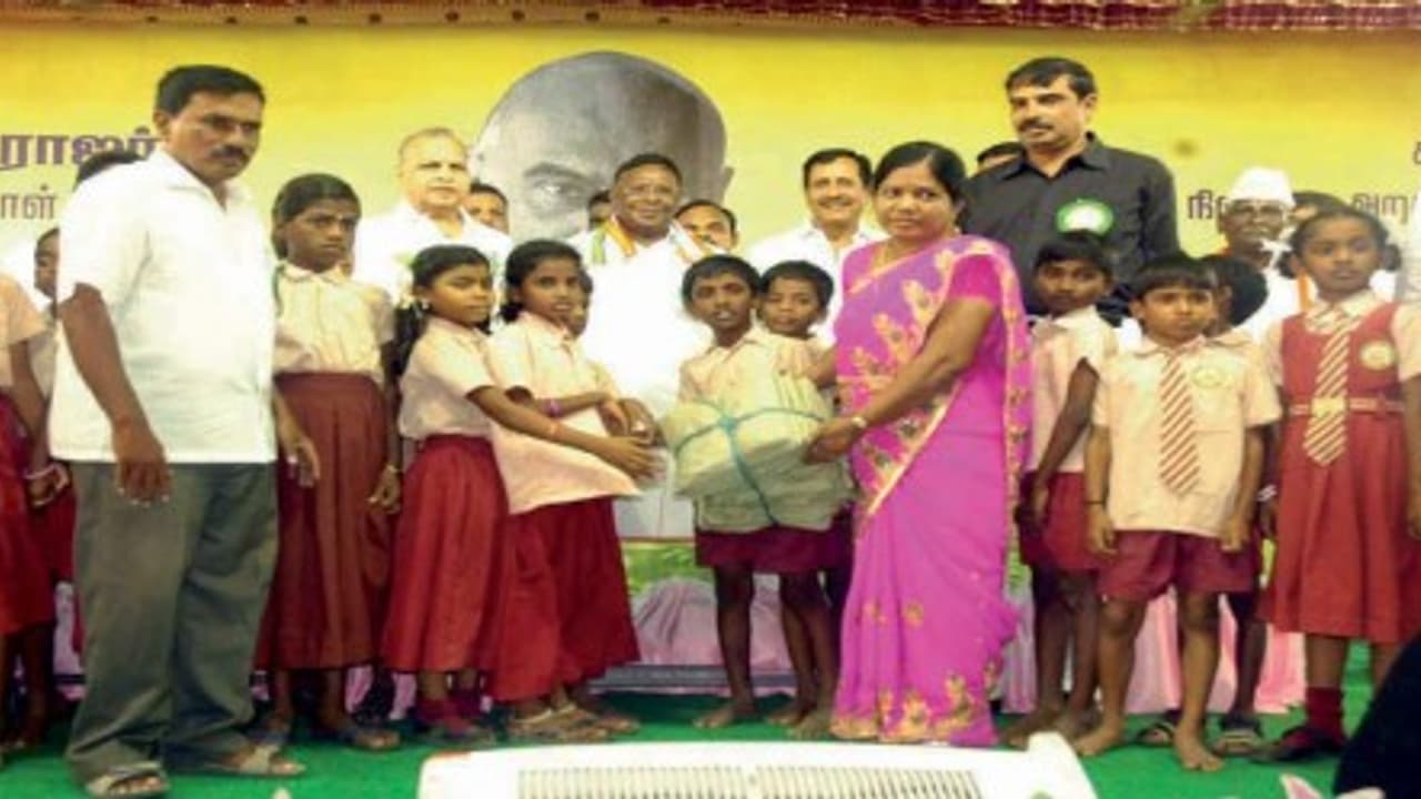 அரசிற்கு ஆலோசனை சொல்லுங்கள். குறை இருந்தால் நிவர்த்தி செய்கிறோம் சொன்னவர் புதுச்சேரி முதல்வர்… அரசிற்கு ஆலோசனை சொல்லுங்கள். குறை இருந்தால் நிவர்த்தி செய்கிறோம் சொன்னவர் புதுச்சேரி முதல்வர்…