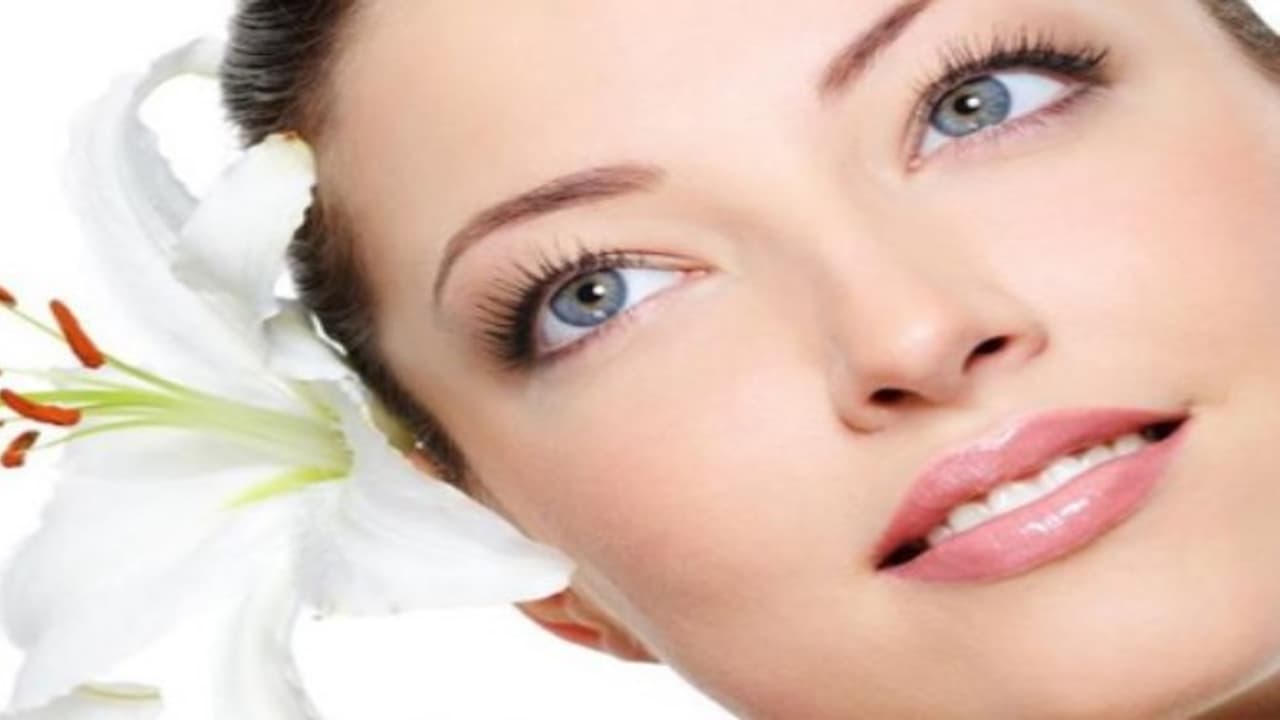 ಅಣ್ಣನ ಗೆಳೆಯನ ಮೇಲೆ ಪ್ರೀತಿಯಾಗಿದೆ... ಅಣ್ಣನ ಗೆಳೆಯನ ಮೇಲೆ ಪ್ರೀತಿಯಾಗಿದೆ...