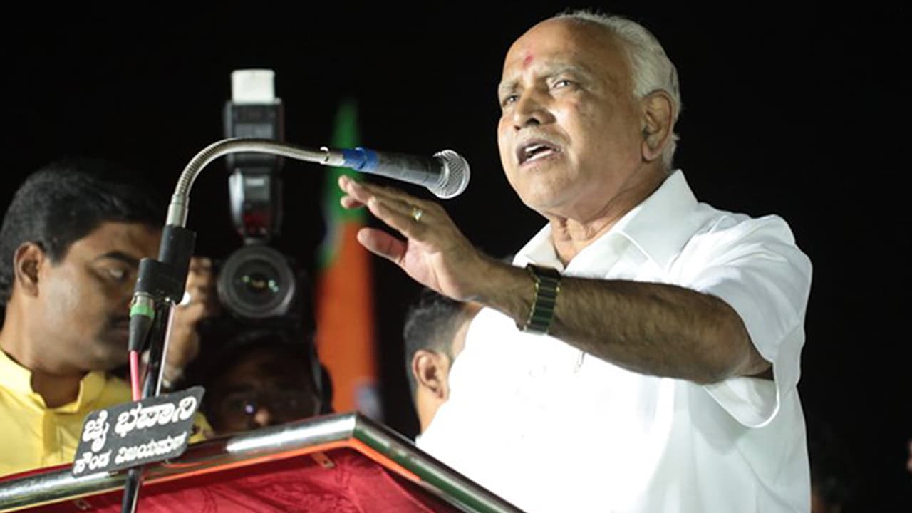 ಬೆಂಗಳೂರು ಈಗ 3ಜಿ ಸಿಟಿ : ಬಿಎಸ್ವೈ ವ್ಯಂಗ್ಯ ಬೆಂಗಳೂರು ಈಗ 3ಜಿ ಸಿಟಿ : ಬಿಎಸ್ವೈ ವ್ಯಂಗ್ಯ