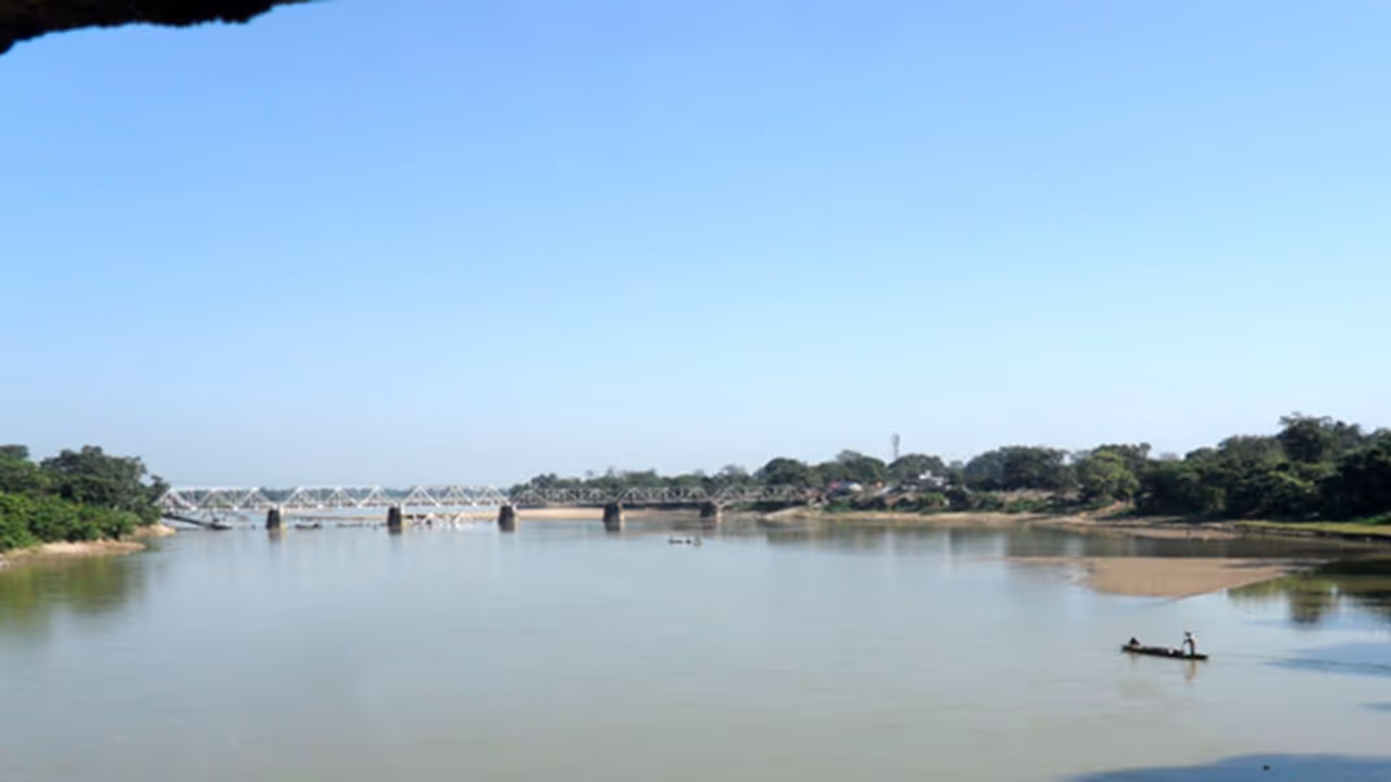 Arunachal Pradesh on flash flood alert after major blockage in river following landslide