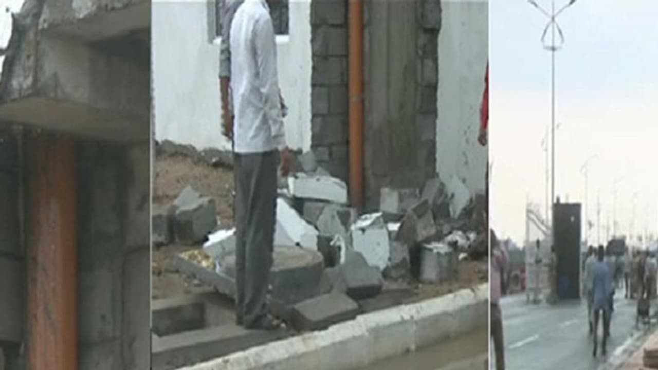 అసెంబ్లీ ఏమన్నా సాలార్జంగ్ మ్యూజియమా ? అసెంబ్లీ ఏమన్నా సాలార్జంగ్ మ్యూజియమా ?