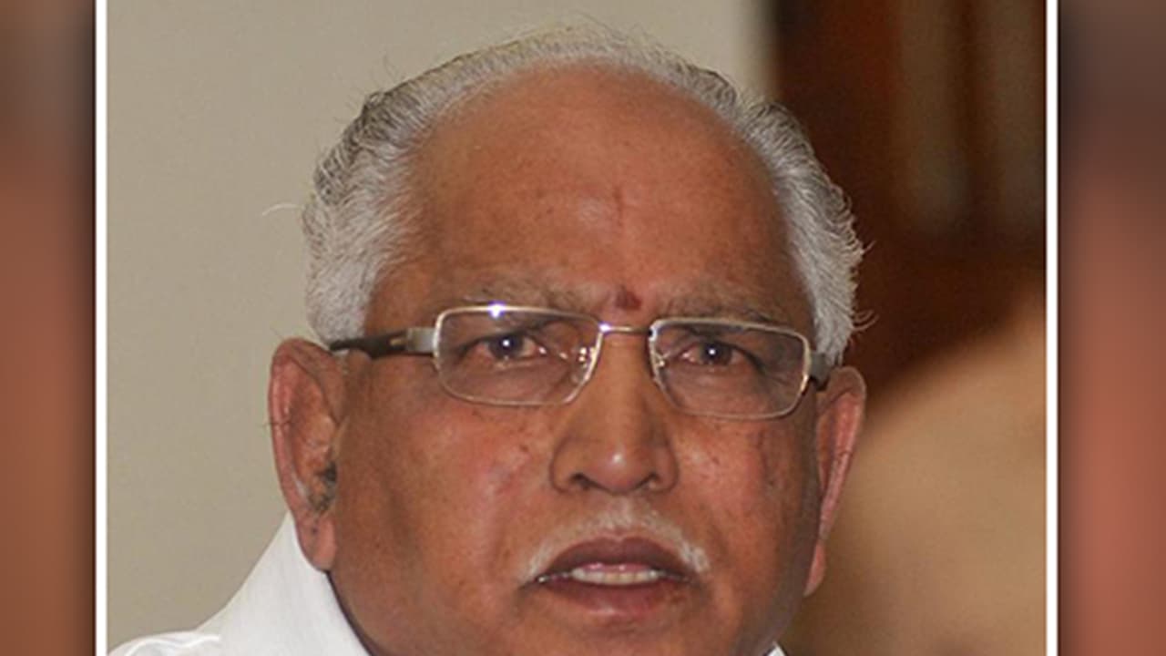 കര്ണാടക വിശ്വാസ വോട്ടെടുപ്പ് ബിജെപി ബഹിഷ്കരിച്ചേക്കുമെന്ന് സൂചന കര്ണാടക വിശ്വാസ വോട്ടെടുപ്പ് ബിജെപി ബഹിഷ്കരിച്ചേക്കുമെന്ന് സൂചന