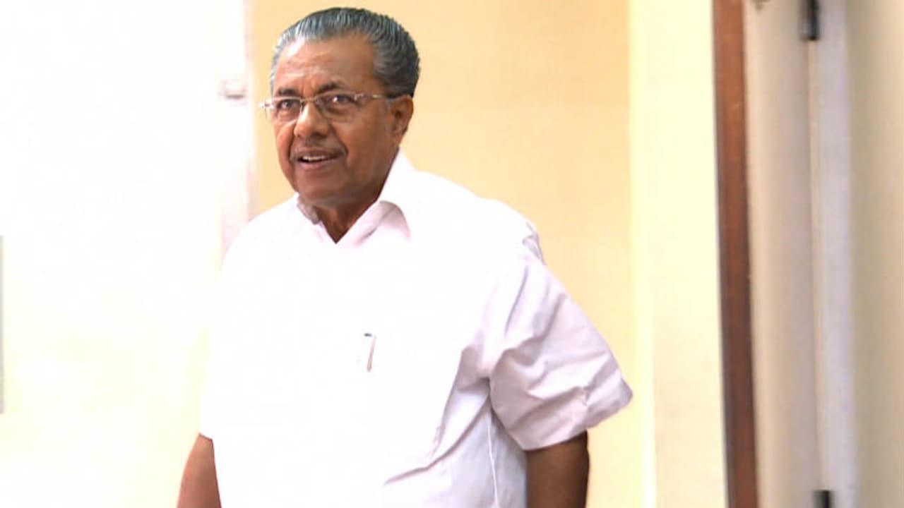മുഖ്യമന്ത്രി പിണറായി വിജയനെ സ്വീകരിക്കാന് യുഎഇ ഒരുങ്ങി മുഖ്യമന്ത്രി പിണറായി വിജയനെ സ്വീകരിക്കാന് യുഎഇ ഒരുങ്ങി