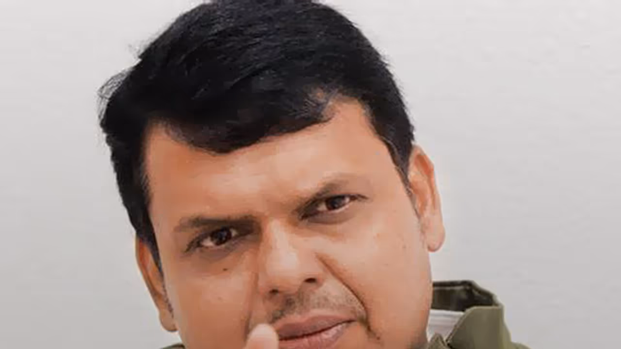 Supreme Court fixes petition challenging Maharashtra CM's election for final disposal on July 23 Supreme Court fixes petition challenging Maharashtra CM's election for final disposal on July 23