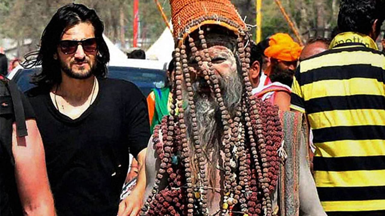 Thunderstorm kills seven, injures 90 in Kumbh Mela Thunderstorm kills seven, injures 90 in Kumbh Mela