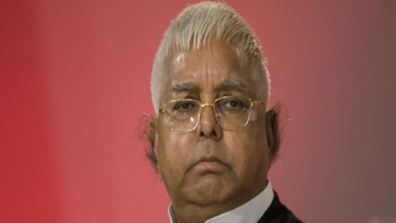 லாலுபிரசாத் யாதவ் குற்றவாளி ராஞ்சி சிபிஐ சிறப்பு நீதிமன்றம் அதிரடி தீர்ப்பு...! லாலுபிரசாத் யாதவ் குற்றவாளி ராஞ்சி சிபிஐ சிறப்பு நீதிமன்றம் அதிரடி தீர்ப்பு...!