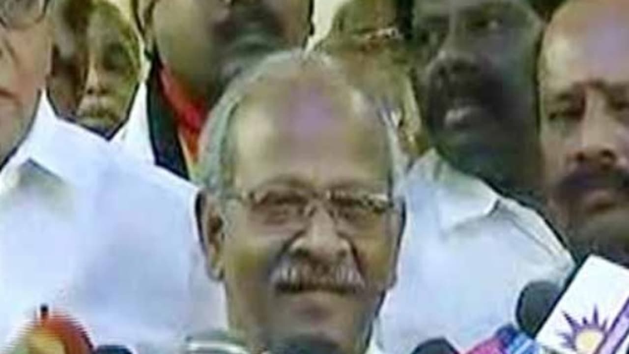 எங்க பணத்த செலவு செய்ய உங்களுக்கு என்ன ரைட்ஸ் இருக்கு? சிஐடியு சவுந்தரராஜன் குற்றச்சாட்டு! எங்க பணத்த செலவு செய்ய உங்களுக்கு என்ன ரைட்ஸ் இருக்கு? சிஐடியு சவுந்தரராஜன் குற்றச்சாட்டு!