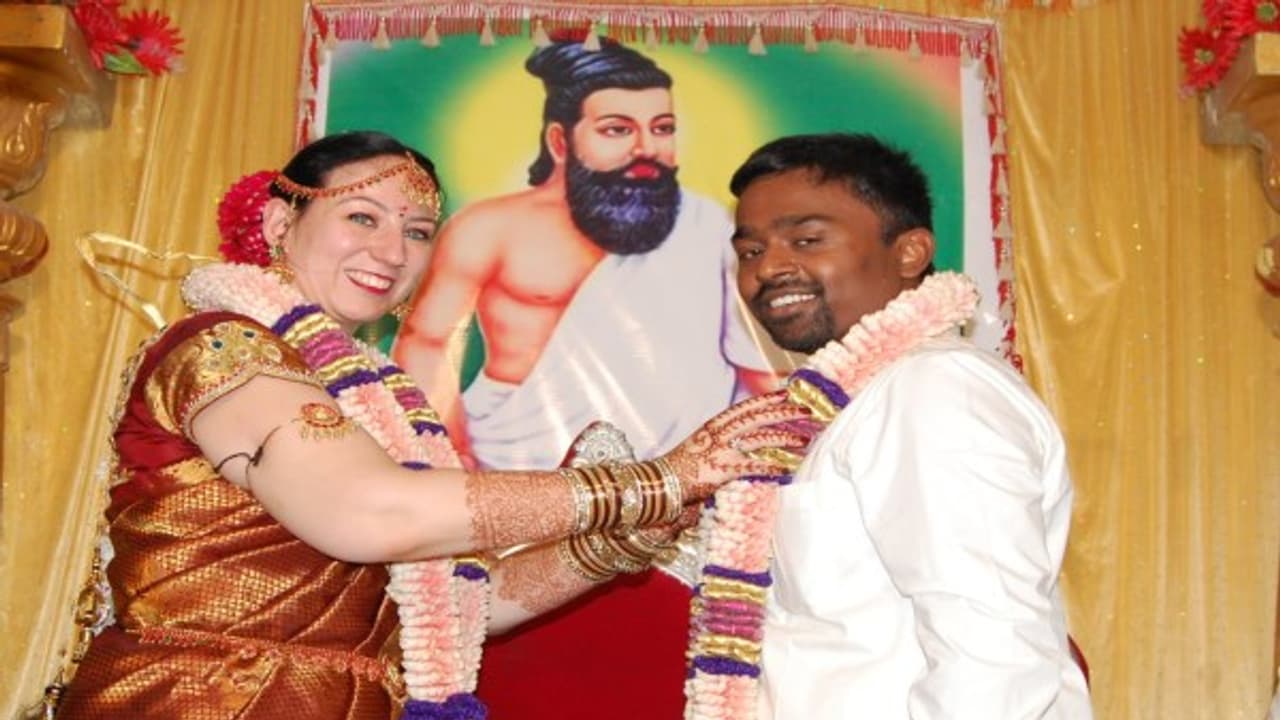 திருமணம் என்ற பெயரில் பெண்கள் அடிமையாகிறார்கள் இயக்குநர் மு.களஞ்சியம் அதிரடி..! திருமணம் என்ற பெயரில் பெண்கள் அடிமையாகிறார்கள் இயக்குநர் மு.களஞ்சியம் அதிரடி..!