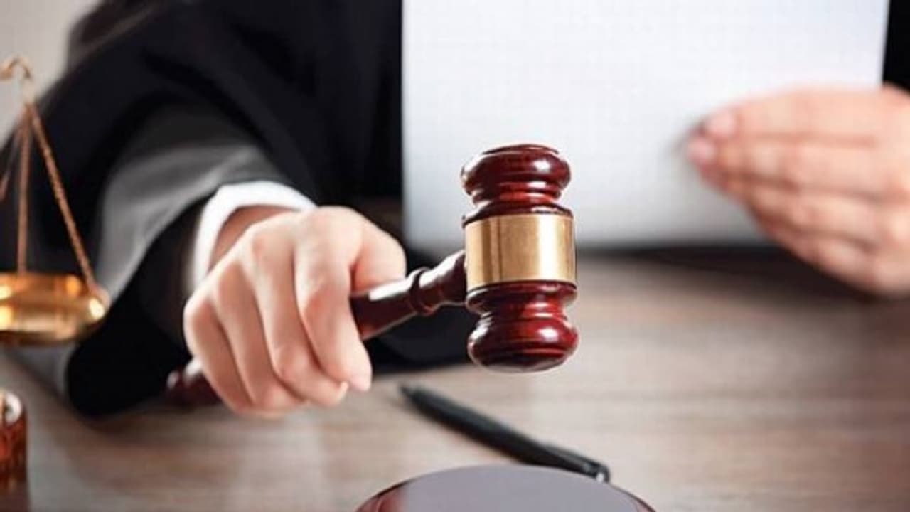 ಭಾರತದಲ್ಲಿ 10 ಲಕ್ಷ ಜನರಿಗೆ 19 ಜಡ್ಜ್ಗಳು ಭಾರತದಲ್ಲಿ 10 ಲಕ್ಷ ಜನರಿಗೆ 19 ಜಡ್ಜ್ಗಳು