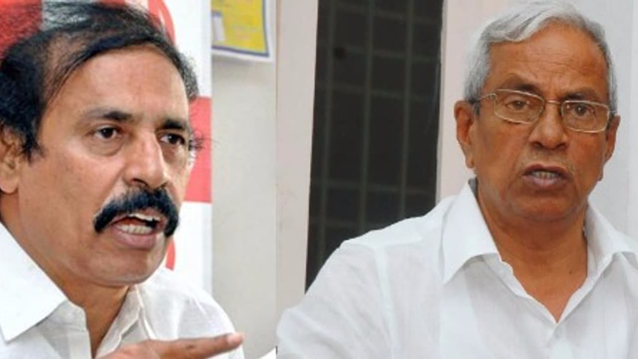 పవన్ లాంగ్ మార్చ్ కు లెఫ్ట్ డుమ్మా: పాల్గొనేది లేదని తేల్చేసిన నేతలు పవన్ లాంగ్ మార్చ్ కు లెఫ్ట్ డుమ్మా: పాల్గొనేది లేదని తేల్చేసిన నేతలు