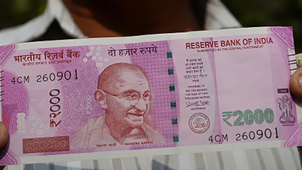 Seven design flaws in the new ₹2000 note Seven design flaws in the new ₹2000 note