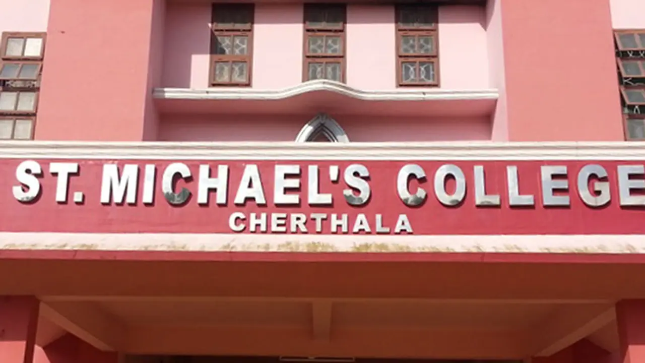 Excise officer accused of raiding college over denied seat Excise officer accused of raiding college over denied seat