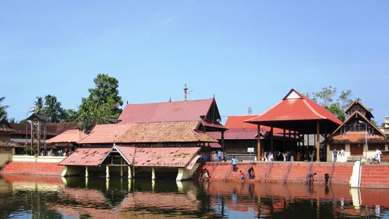 Ambalapuzha Sreekrishna Temple ornaments go missing Ambalapuzha Sreekrishna Temple ornaments go missing