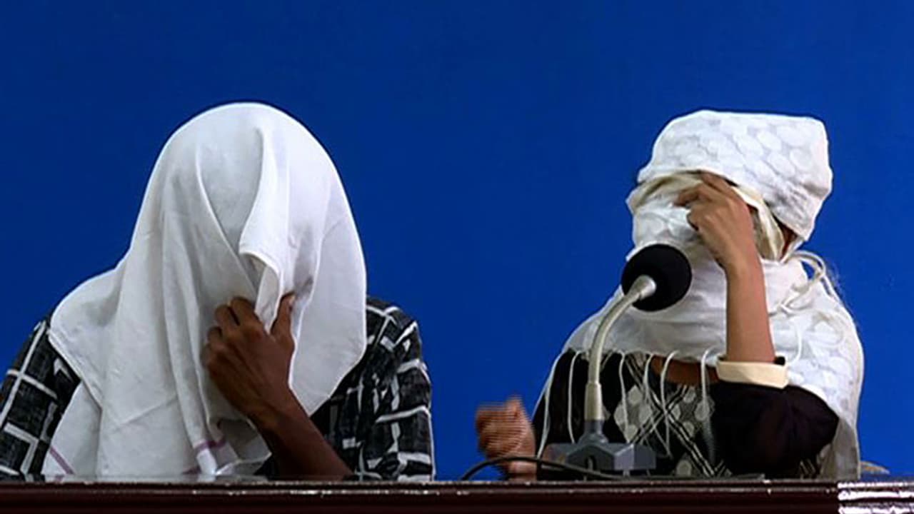 യുവതിയുടെ വെളിപ്പെടുത്തല് പീഡിപ്പിച്ചത് സിപിഎം കൗണ്സിലര്, പൊലീസ് നിര്ബന്ധിച്ച് മൊഴിമാറ്റി പറയിപ്പിച്ചു യുവതിയുടെ വെളിപ്പെടുത്തല് പീഡിപ്പിച്ചത് സിപിഎം കൗണ്സിലര്, പൊലീസ് നിര്ബന്ധിച്ച് മൊഴിമാറ്റി പറയിപ്പിച്ചു