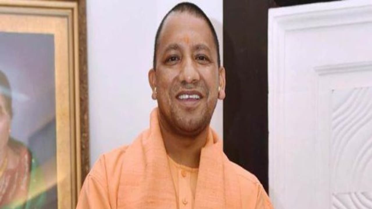 பாஜக வெற்றிக்கு இதுதான் காரணமாம்! யோகி ஆதித்யநாத்தின் கலக்கல் கலாய்! பாஜக வெற்றிக்கு இதுதான் காரணமாம்! யோகி ஆதித்யநாத்தின் கலக்கல் கலாய்!