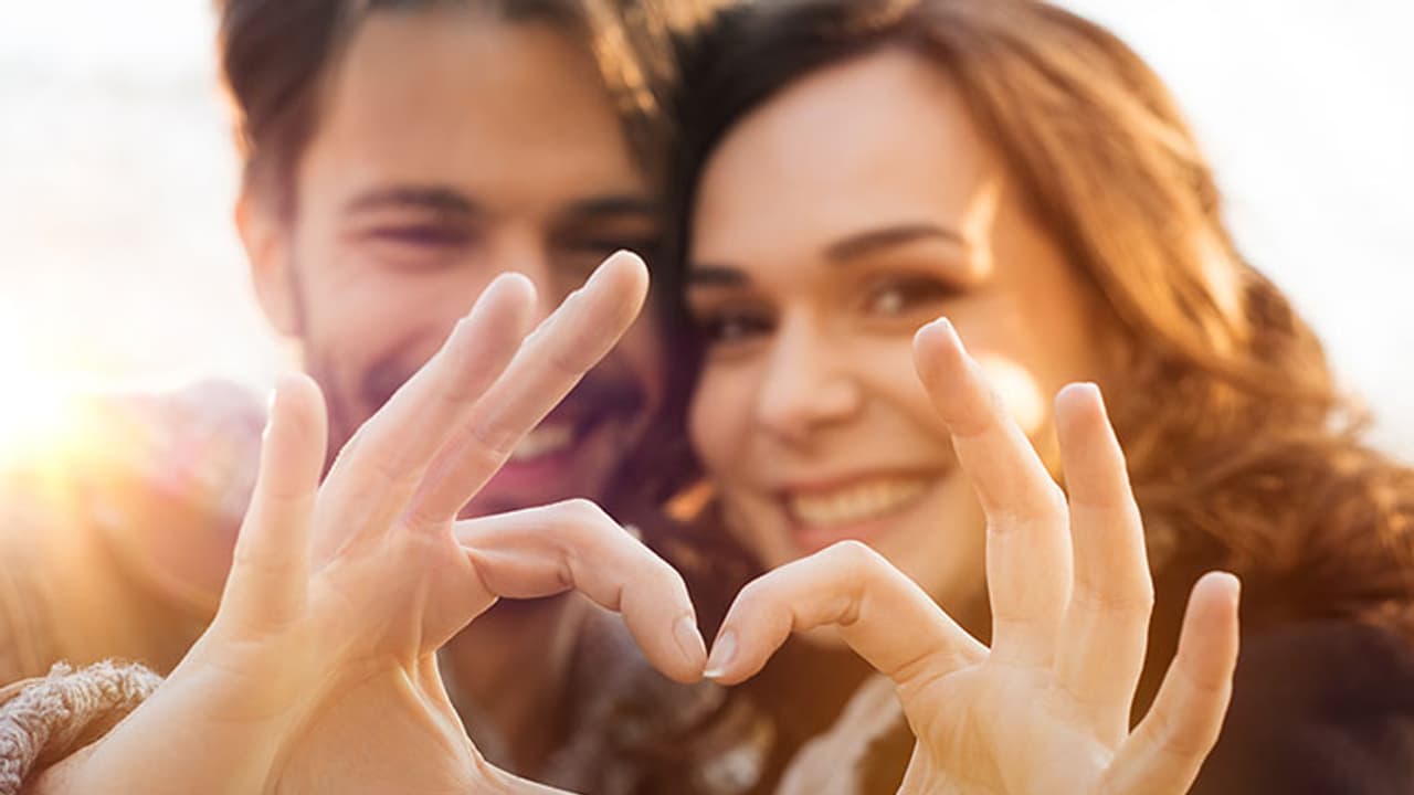 ജീവിതപങ്കാളിയോട് ജീവിതത്തില് പറയാനാഗ്രഹിക്കാത്ത 5 രഹസ്യങ്ങള്! ജീവിതപങ്കാളിയോട് ജീവിതത്തില് പറയാനാഗ്രഹിക്കാത്ത 5 രഹസ്യങ്ങള്!