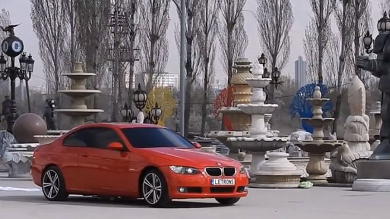 അവിശ്വസനീയം, പക്ഷേ സത്യം; ഒരു ബിഎംഡബ്ല്യൂ കാര് റോബോട്ടായി മാറുന്നു! അവിശ്വസനീയം, പക്ഷേ സത്യം; ഒരു ബിഎംഡബ്ല്യൂ കാര് റോബോട്ടായി മാറുന്നു!